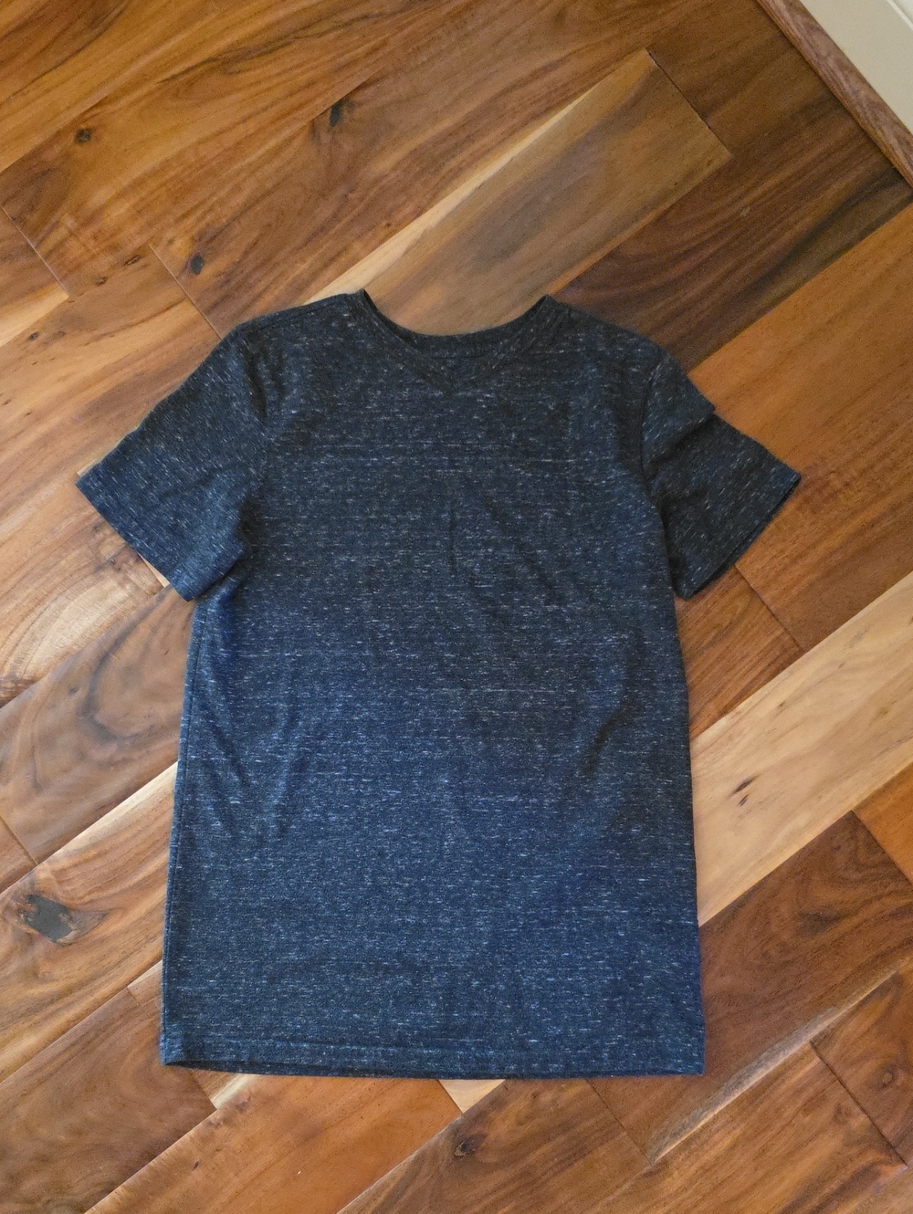 Cat & Jack Heather Black Short Sleeve V-neck Tee
